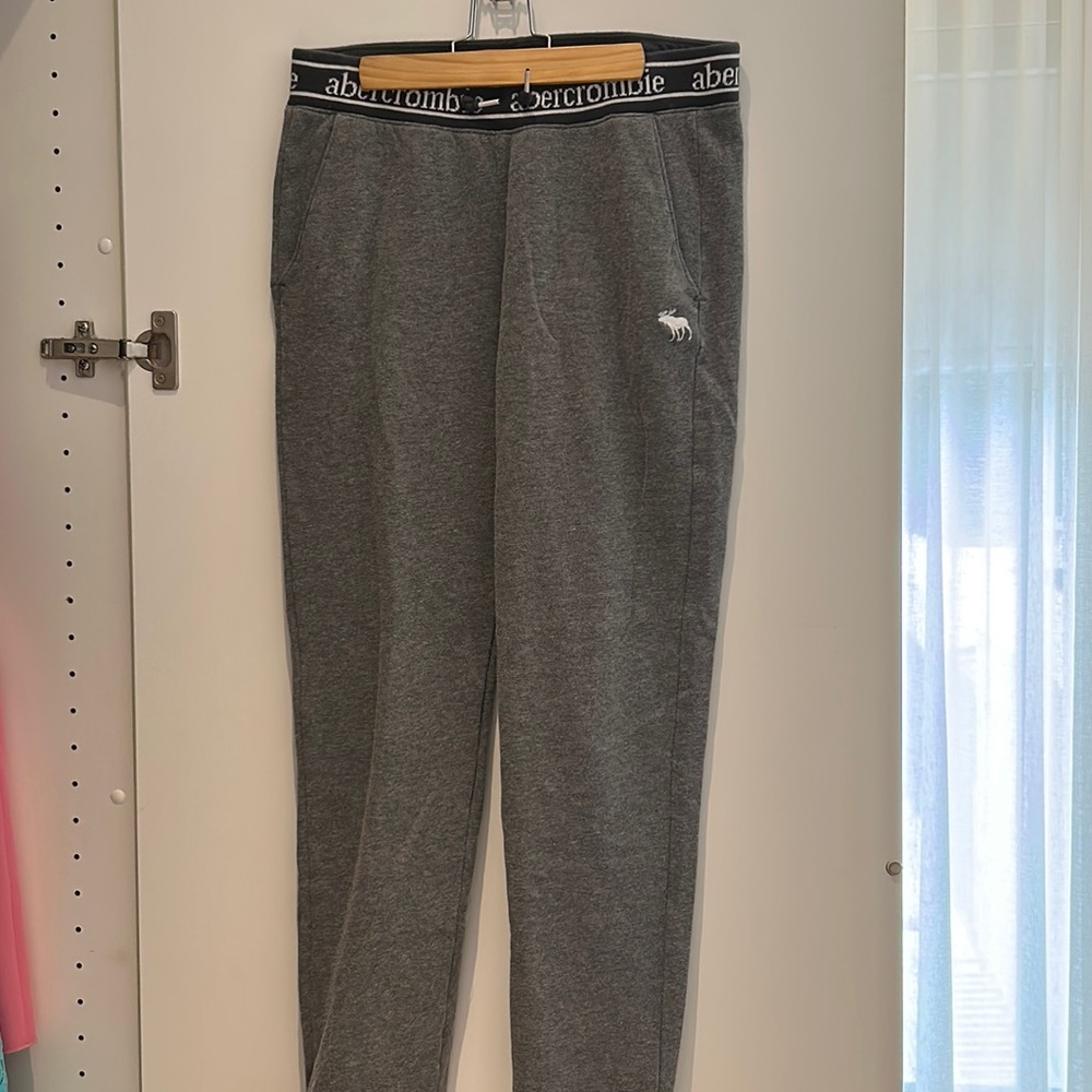 Abercrombie kids joggers